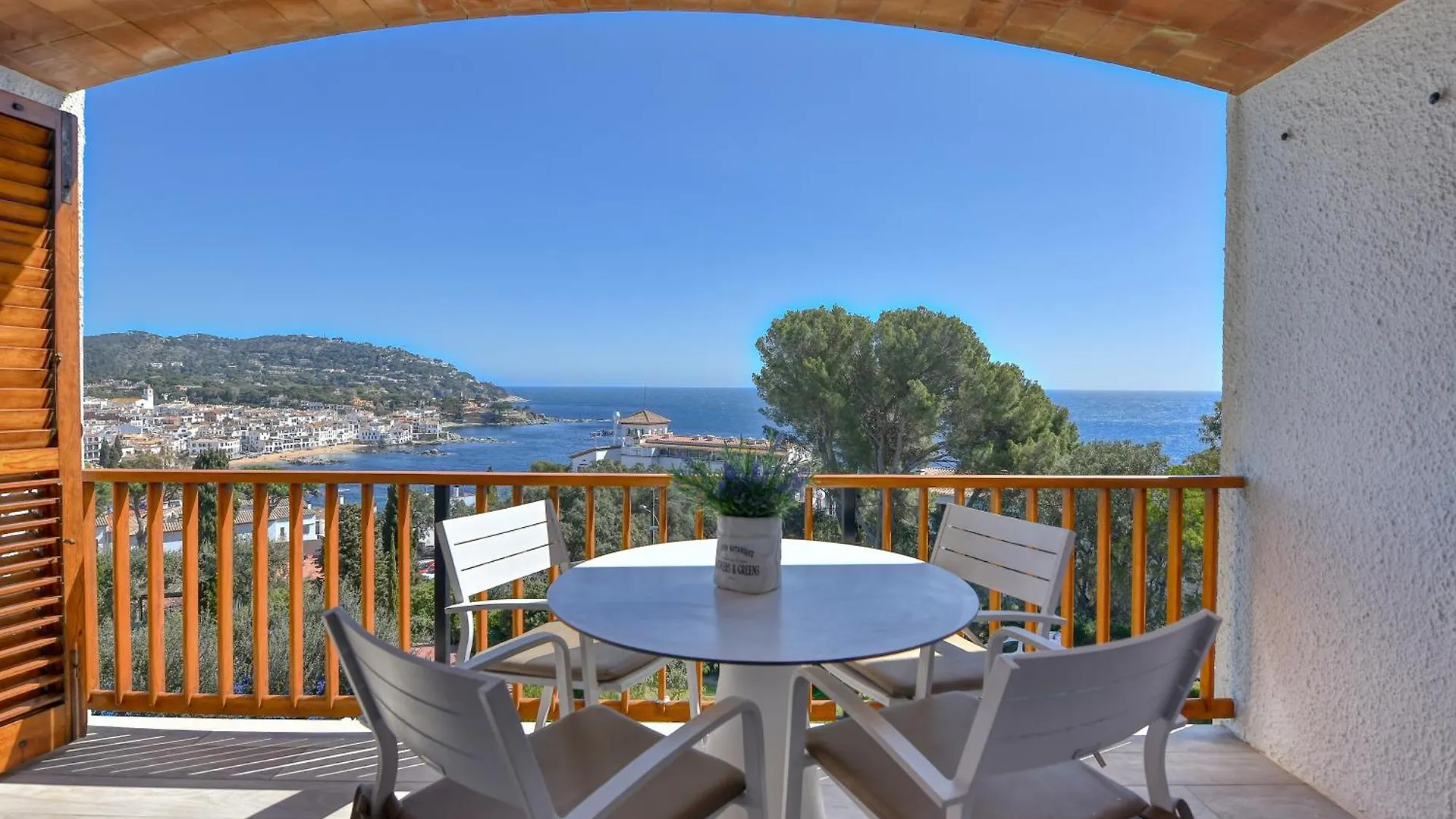 דירות קאלייה דה פאלאפרוג'ל Panoramic Sea Views ספרד